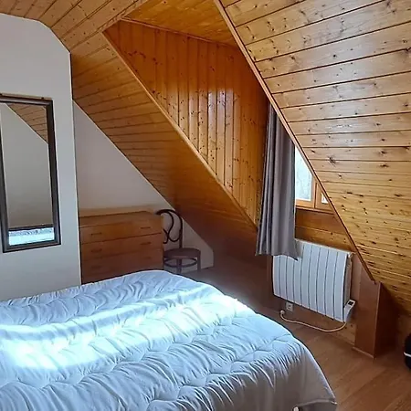 Maison Pyrenees - بيت للعطل *