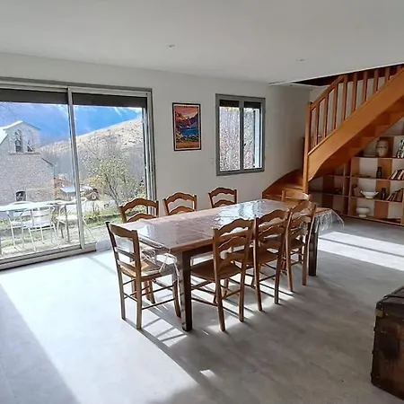 Maison Pyrenees - Poubeau